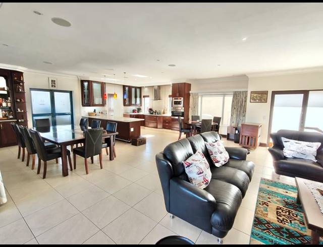 4 BEDROOM HOUSE FOR SALE IN VAAL MARINA